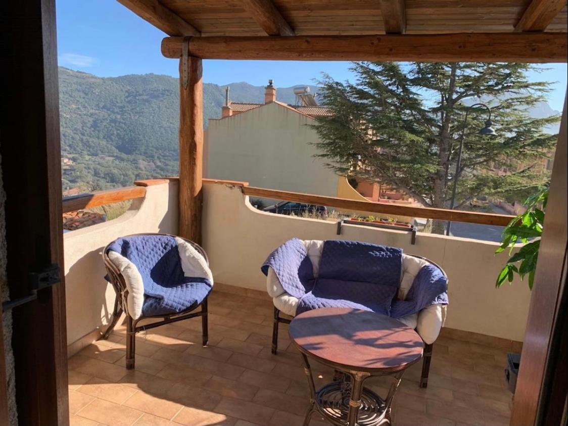 B&B Mideri Urzulei Dış mekan fotoğraf
